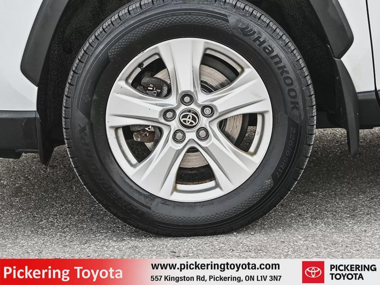 2021 Toyota RAV4 Hybrid XLE Photo