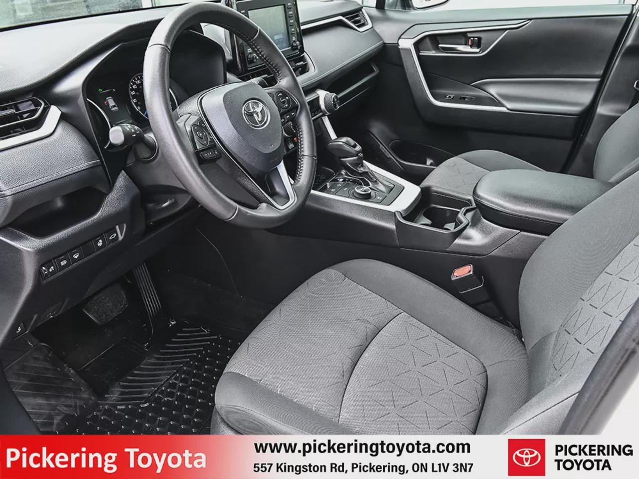 2021 Toyota RAV4 Hybrid XLE Photo