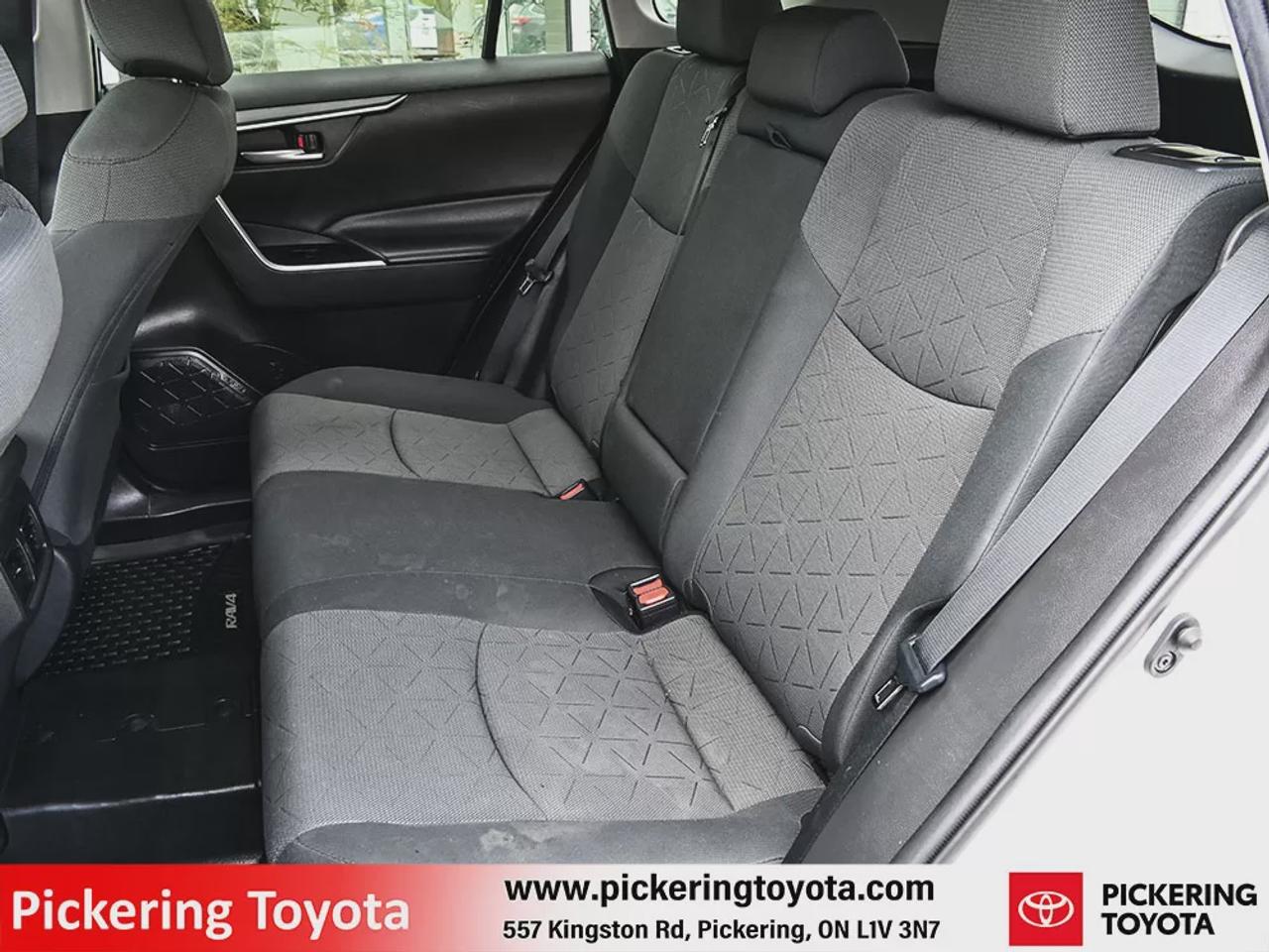 2021 Toyota RAV4 Hybrid XLE Photo