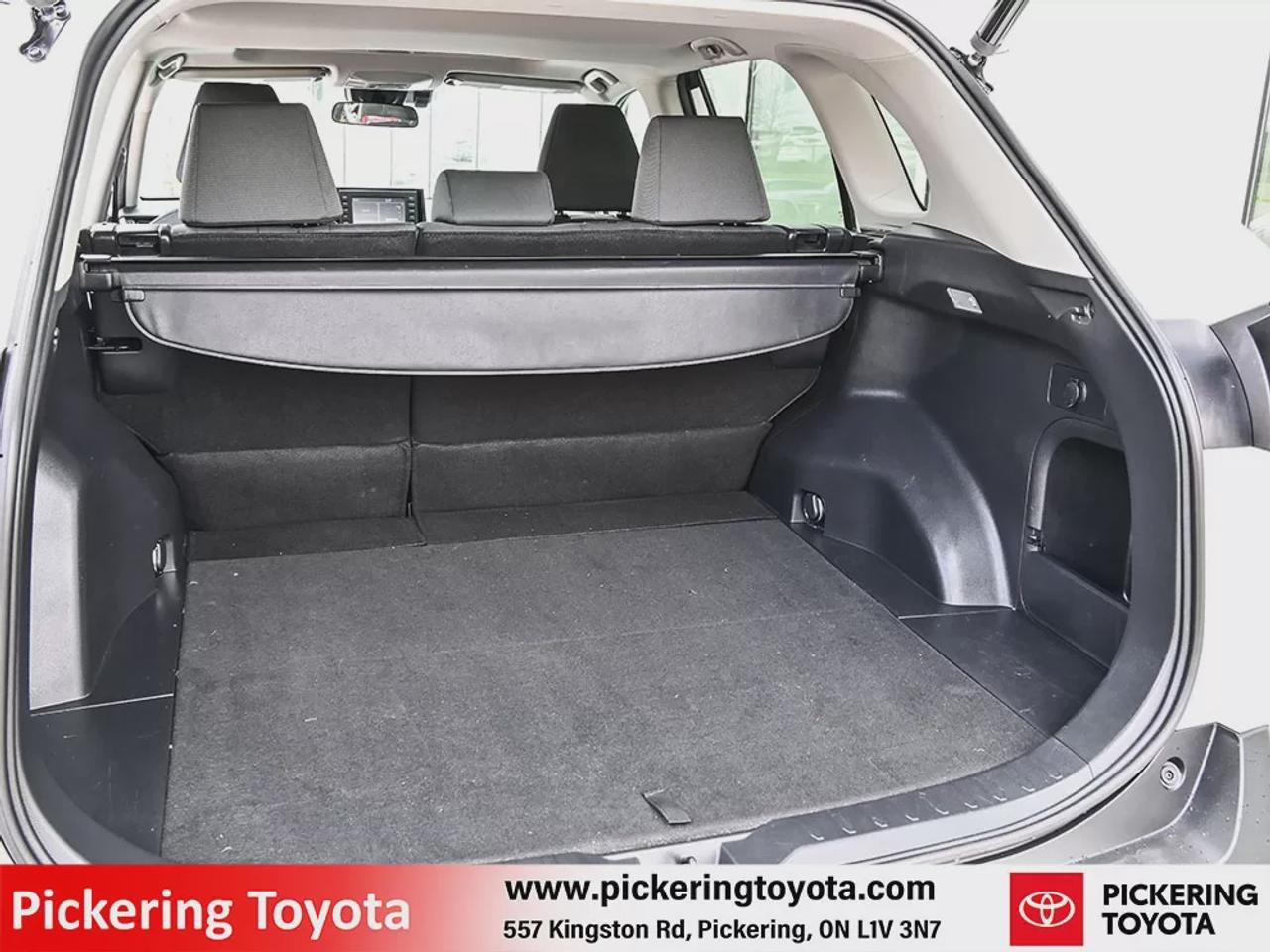 2021 Toyota RAV4 Hybrid XLE Photo