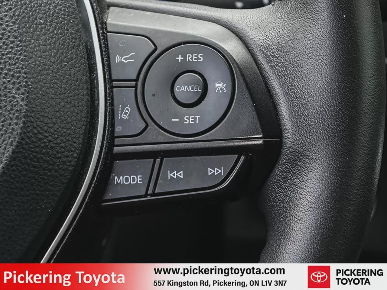 2021 Toyota RAV4 Hybrid XLE Photo