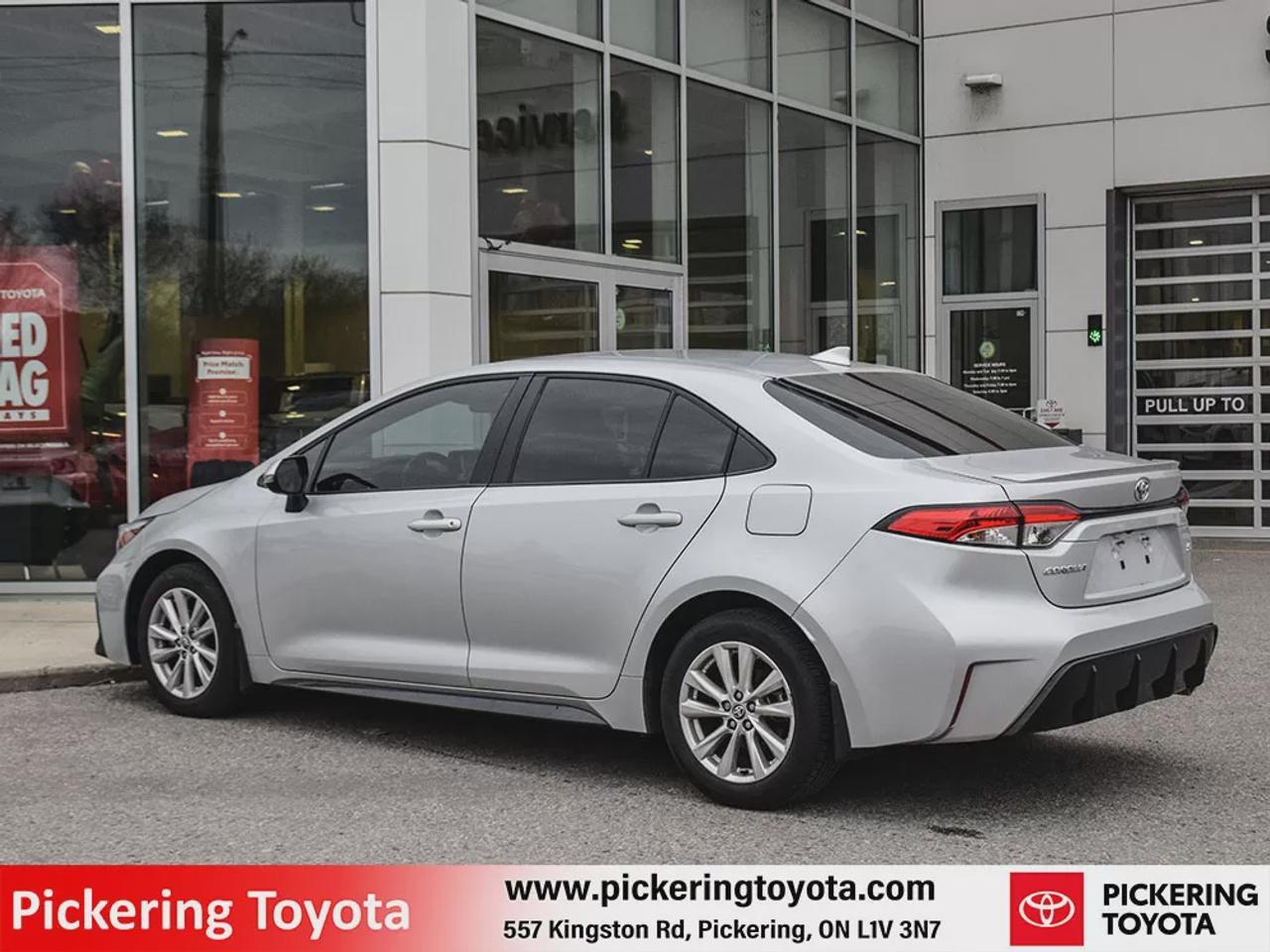 2024 Toyota Corolla SE Photo3