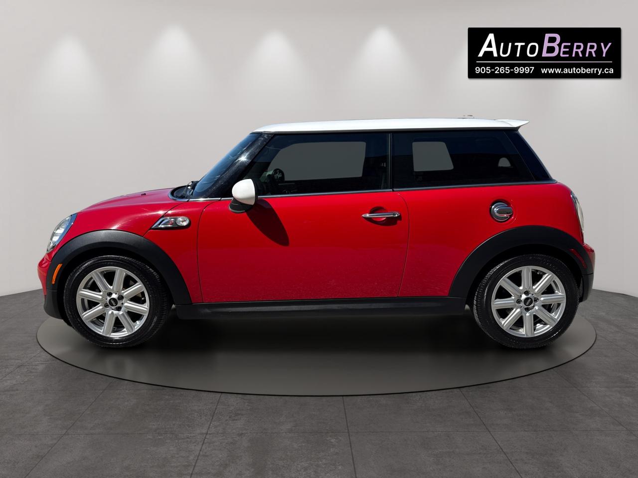 2012 MINI Cooper Hardtop S Photo4
