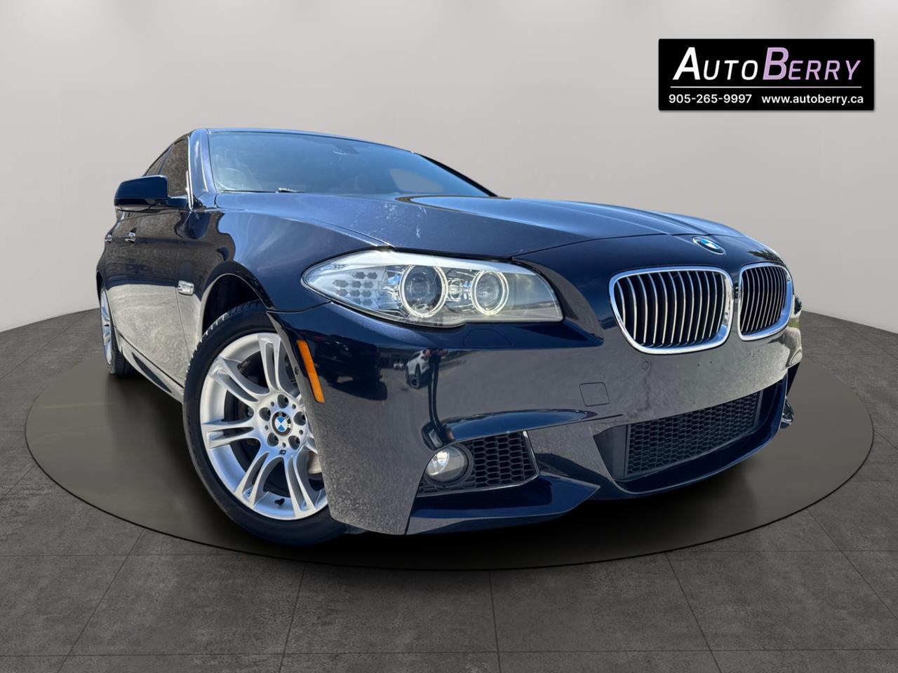 Used 2013 BMW 5 Series 528i xDrive for sale in Woodbridge, ON