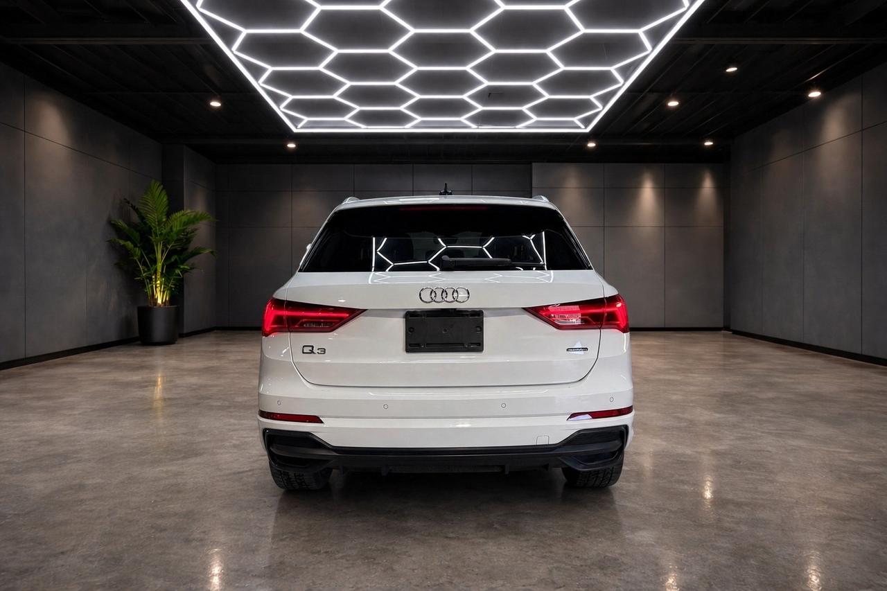 2020 Audi Q3 SLINE QUATTRO Photo