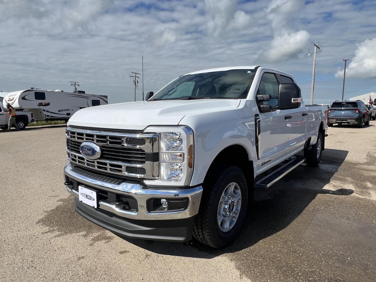 2026 Ford F-250 Super Duty SRW XLT 6.7L POWER STROKE V8 DSL 603A+ Photo3