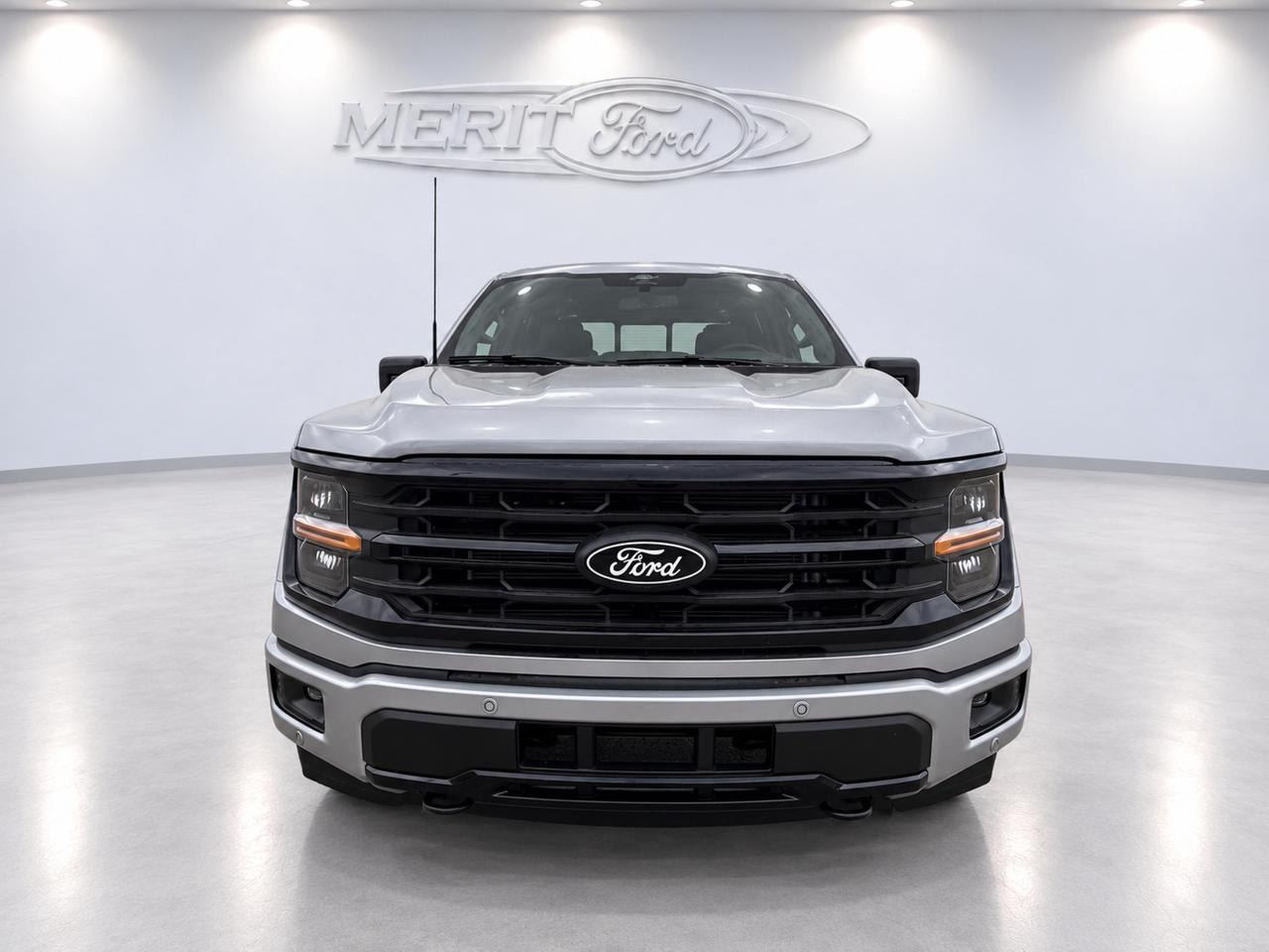 2026 Ford F-150 XLT Photo2