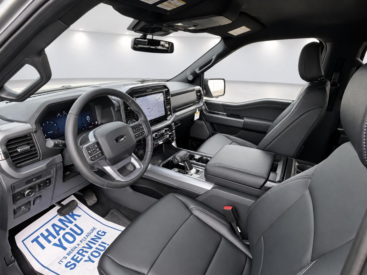 2026 Ford F-150 XLT Photo3