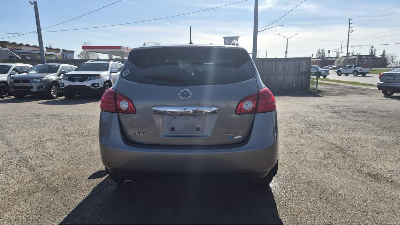 2012 Nissan Rogue SL AWD, 4 CYL, LEATHER, 148KMS, OILED, CERTIFIED Photo3