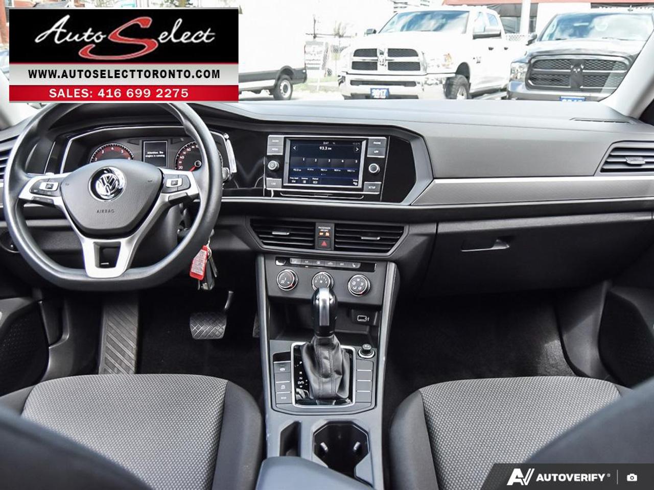 2019 Volkswagen Jetta Comfortline Apple Carplay - Backup Camera - Clean Carfax Photo