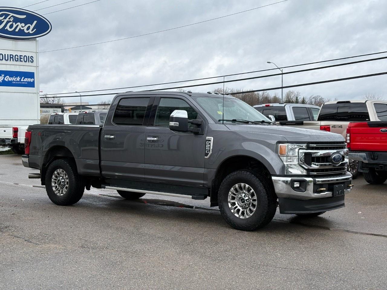 2022 Ford F-250 Super Duty SRW XLT 4WD SUPERCAB 6.75' BOX Photo4