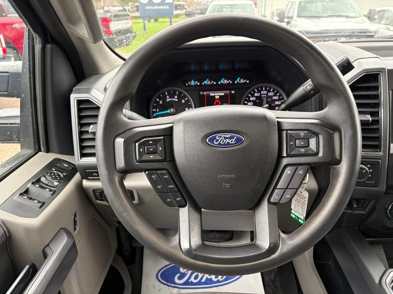 2022 Ford F-250 Super Duty SRW XLT 4WD SUPERCAB 6.75' BOX Photo