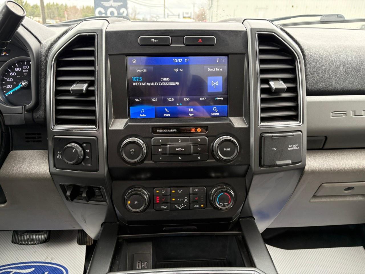 2022 Ford F-250 Super Duty SRW XLT 4WD SUPERCAB 6.75' BOX Photo