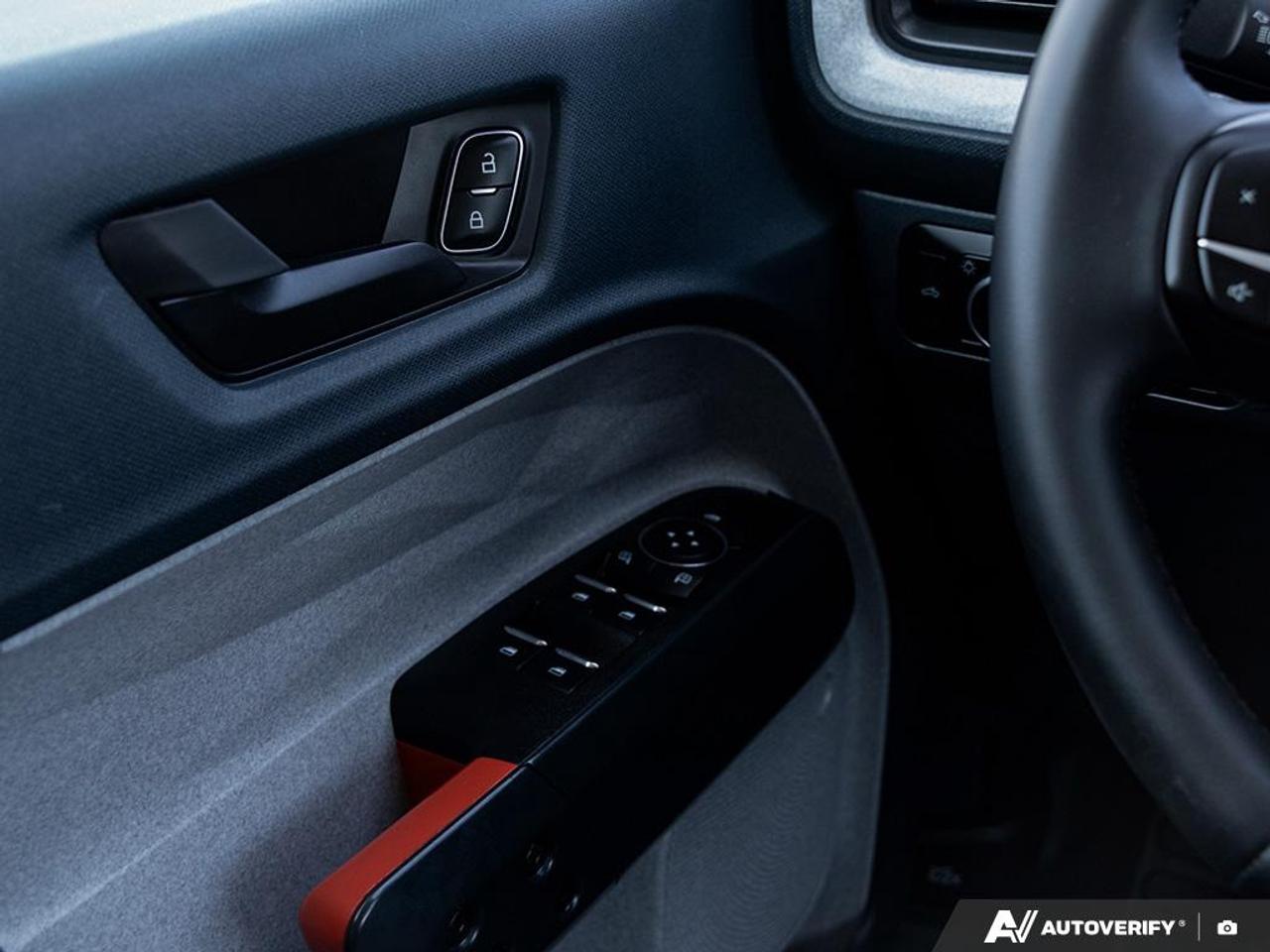 2023 Ford Maverick XLT KEYLESS ENTRY | POWER WINDOWS | BACKUP CAMERA Photo