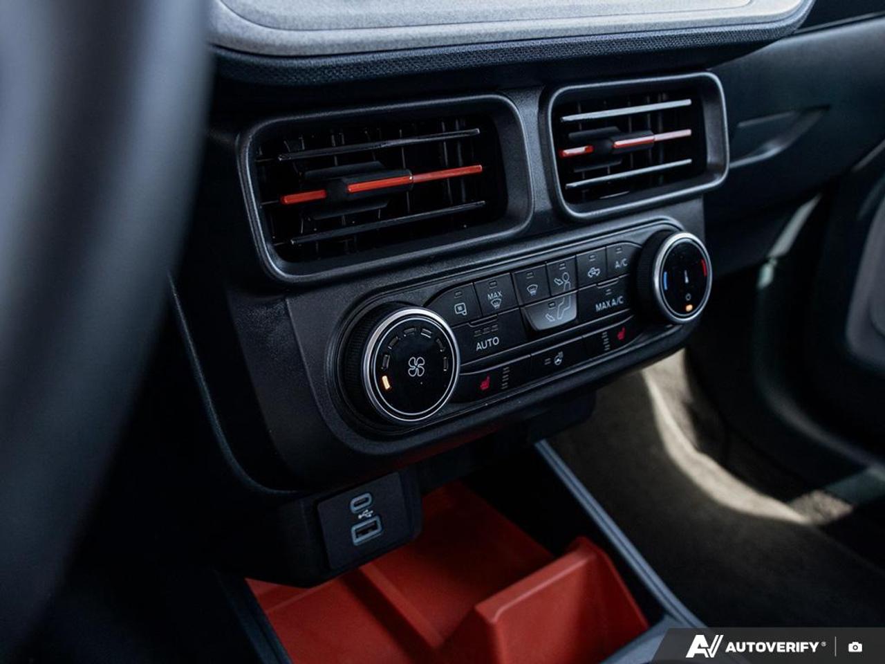 2023 Ford Maverick XLT KEYLESS ENTRY | POWER WINDOWS | BACKUP CAMERA Photo