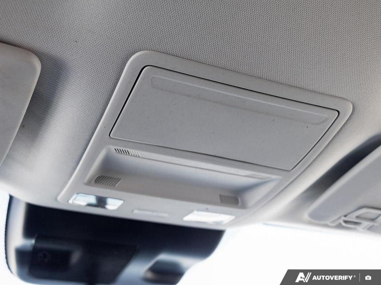 2023 Ford Maverick XLT KEYLESS ENTRY | POWER WINDOWS | BACKUP CAMERA Photo