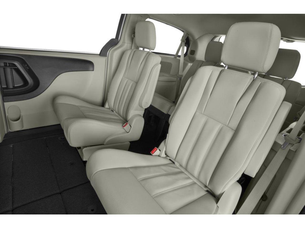 2014 Chrysler Town & Country Touring ENG 3.6L V6 24V VVT | 6-SPEED A/T 62TE | QUICK ORDER PKG 29K Photo