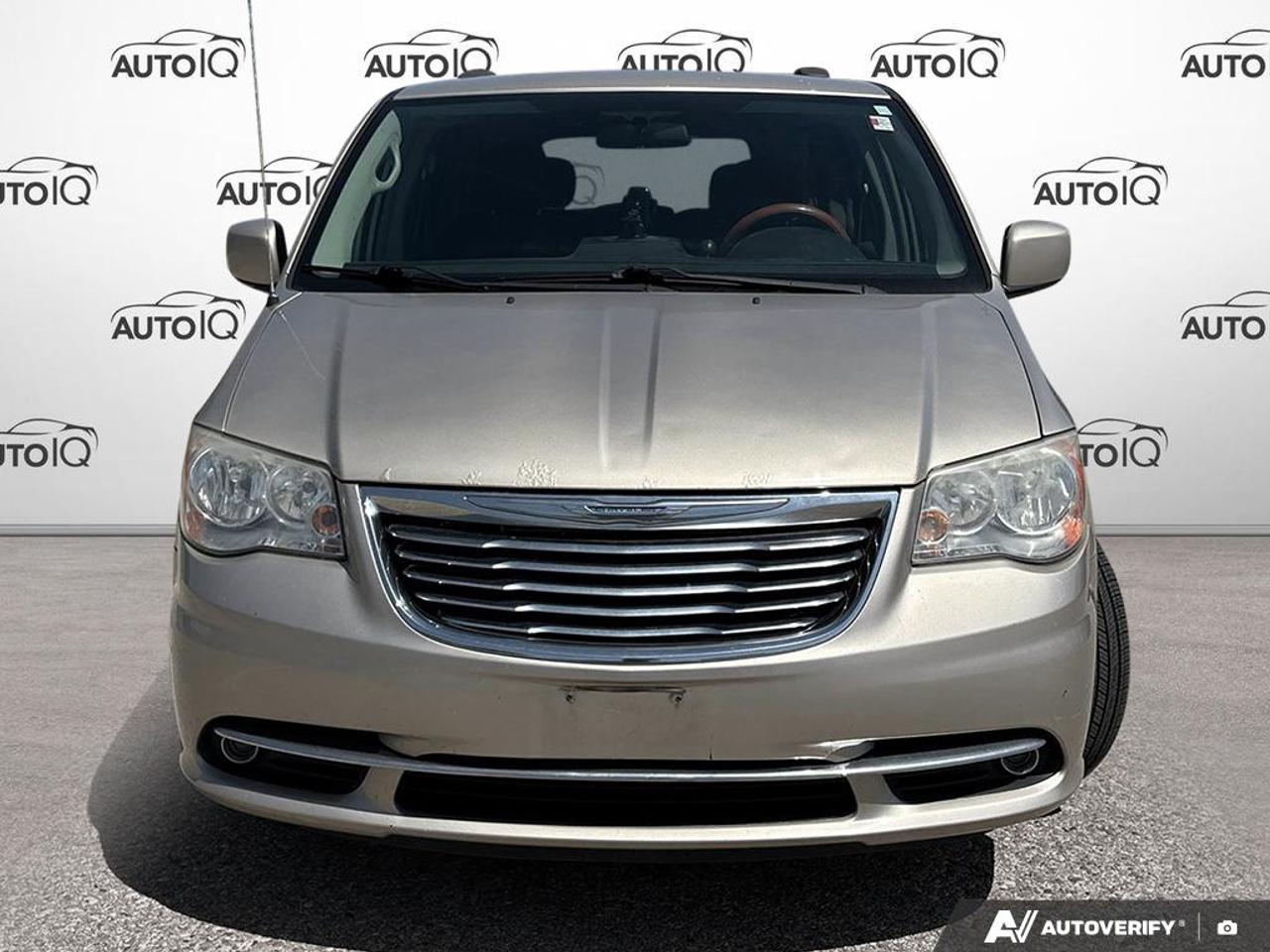 2014 Chrysler Town & Country Touring 29K|PWR LIFTGATE|REVERSE CAM Photo