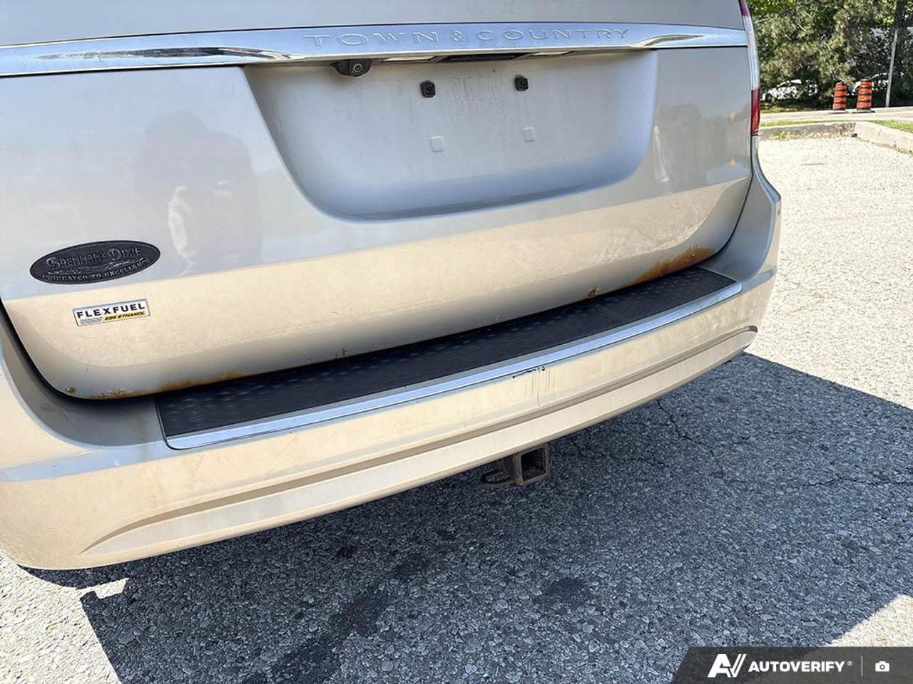 2014 Chrysler Town & Country Touring 29K|PWR LIFTGATE|REVERSE CAM Photo
