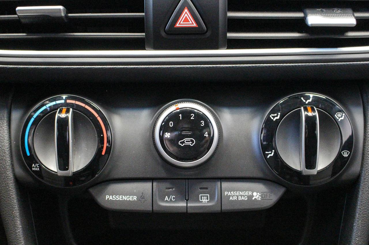 2021 Hyundai KONA 2.0L Preferred HEATED SEATS/STEERING WHEEL - REMOTE START - CLOTH UPHOLSTERY Photo