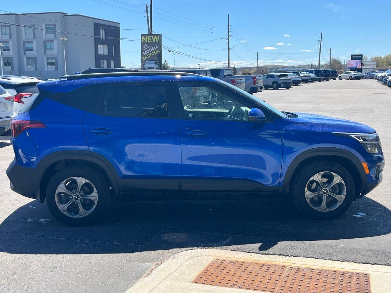 2022 Kia Seltos LX FWD Photo