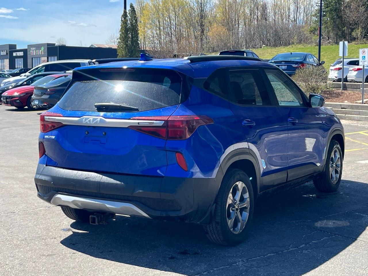 2022 Kia Seltos LX FWD Photo