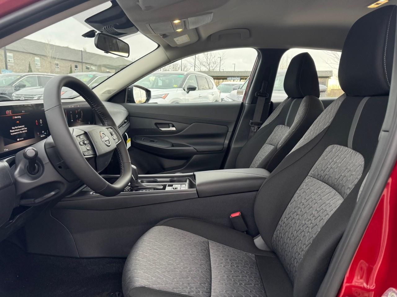 2026 Nissan Sentra SV SEDAN Photo