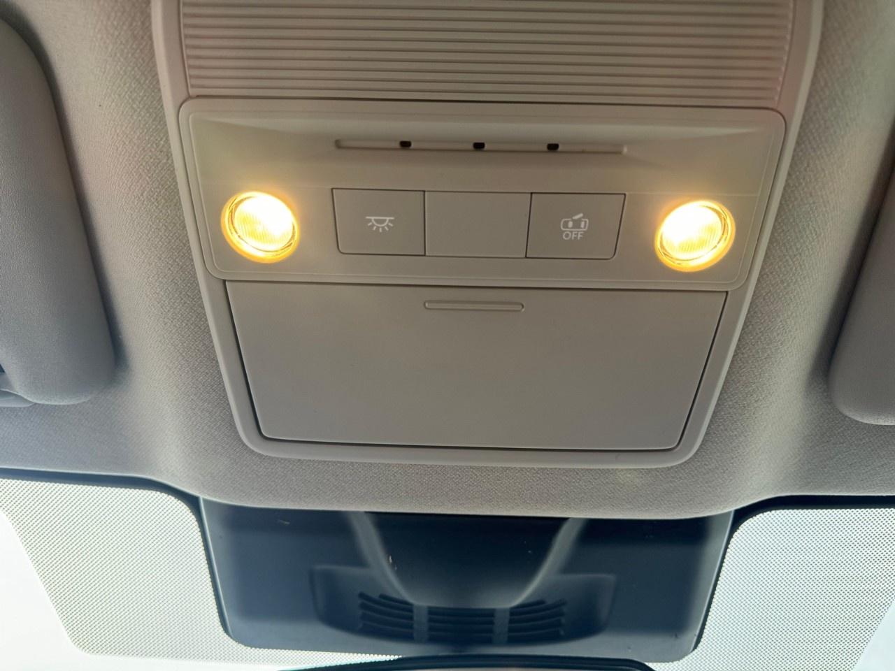 2026 Nissan Sentra SV SEDAN Photo