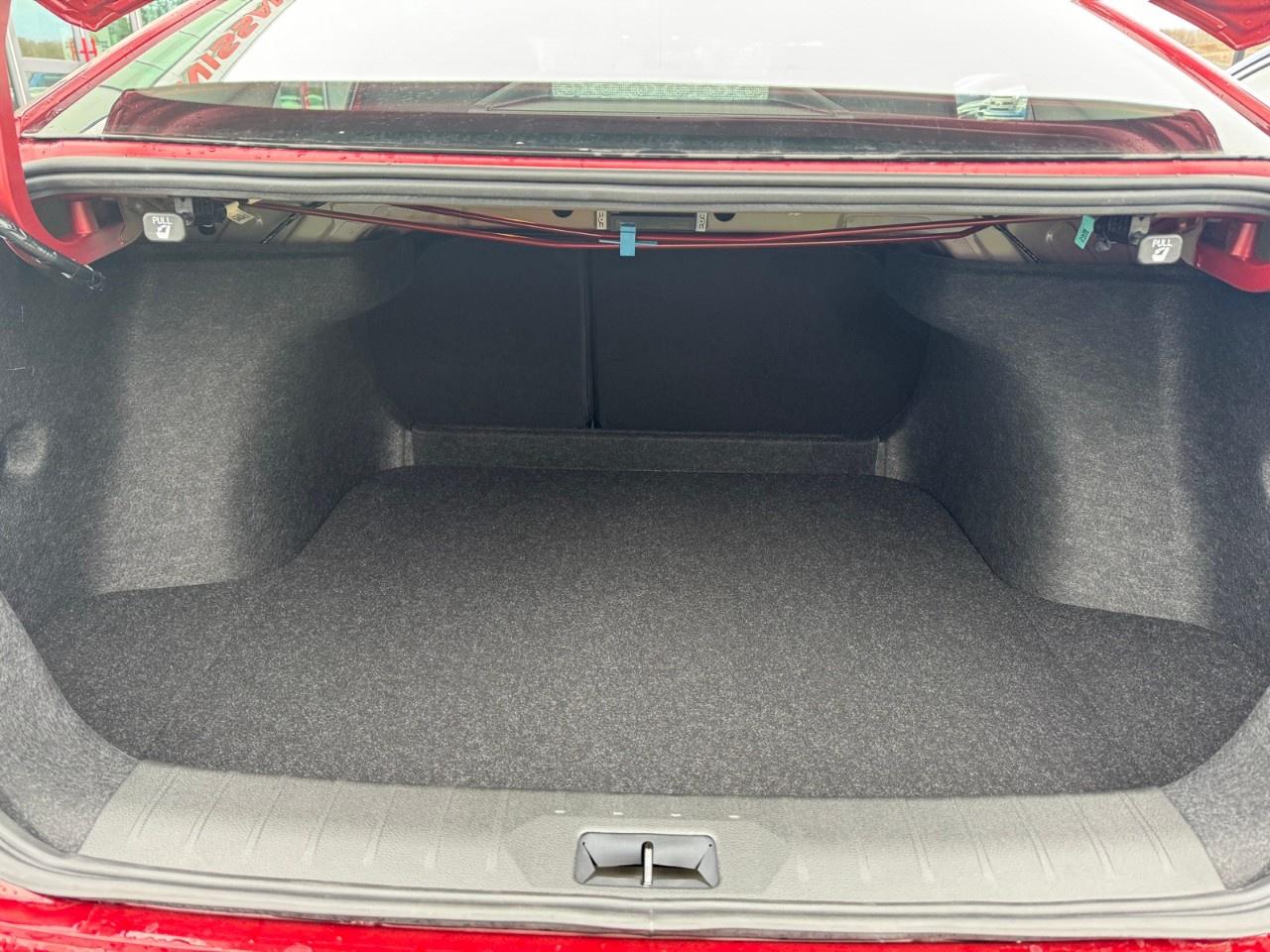 2026 Nissan Sentra SV SEDAN Photo