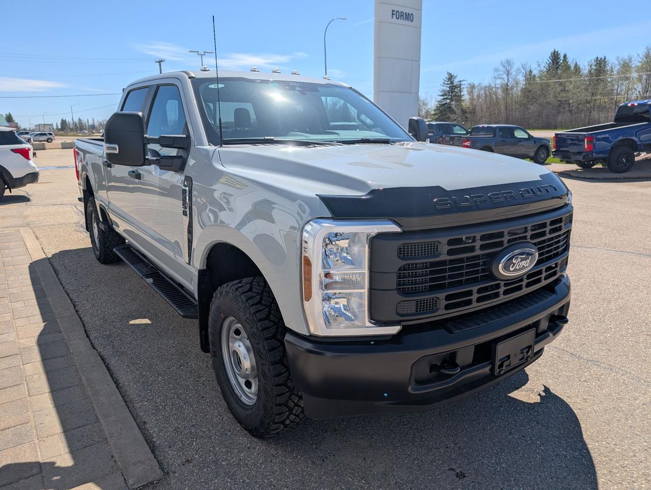 2026 Ford F-250 Super Duty SRW XL Photo3