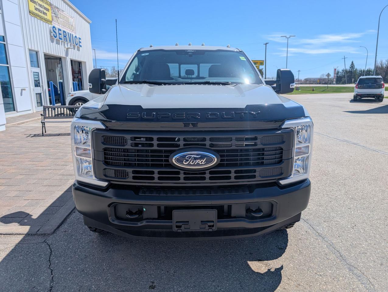 2026 Ford F-250 Super Duty SRW XL Photo2