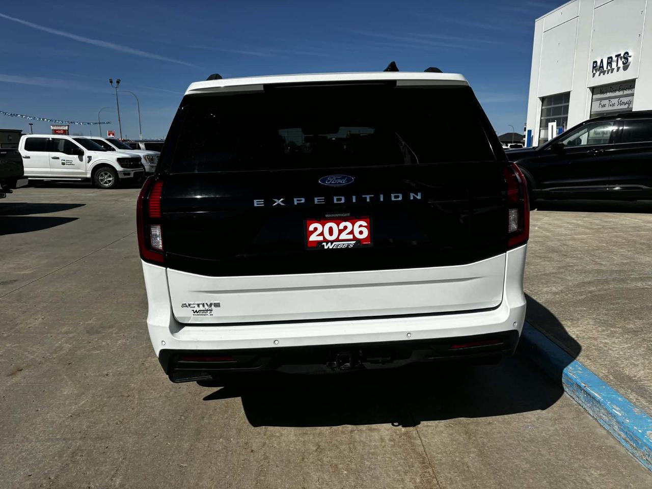 2026 Ford Expedition ACTIVE 4X4 Photo3