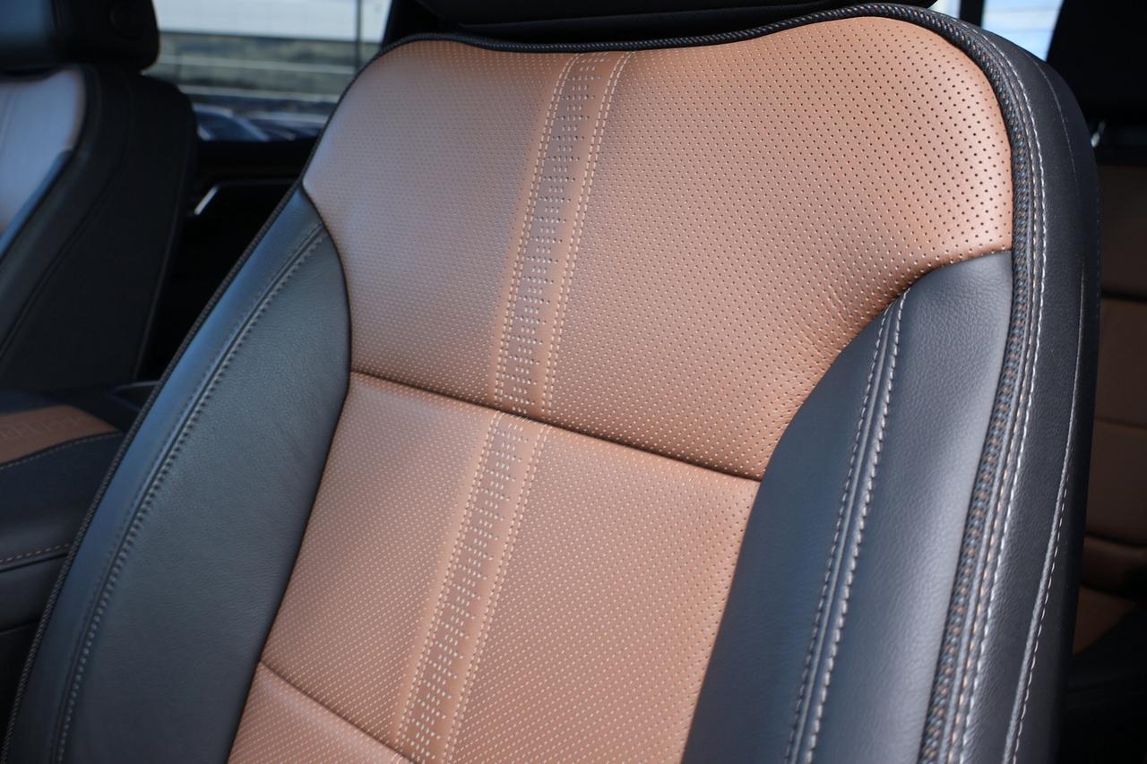 2024 Chevrolet Silverado 1500 High Country | | Leather Seats | Photo
