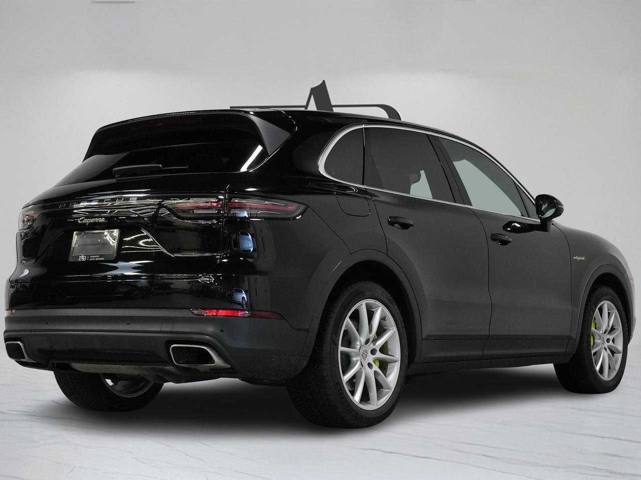 2022 Porsche Cayenne E-HYBRID | PREMIUM PKG | BOSE | 20 IN Photo3