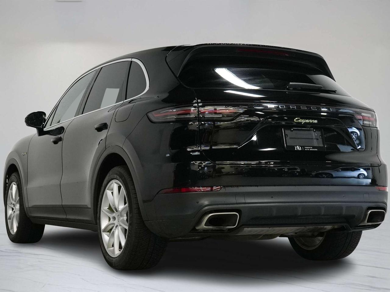 2022 Porsche Cayenne E-HYBRID | PREMIUM & ASSISTANCE PKG | BOSE | 20 IN Photo