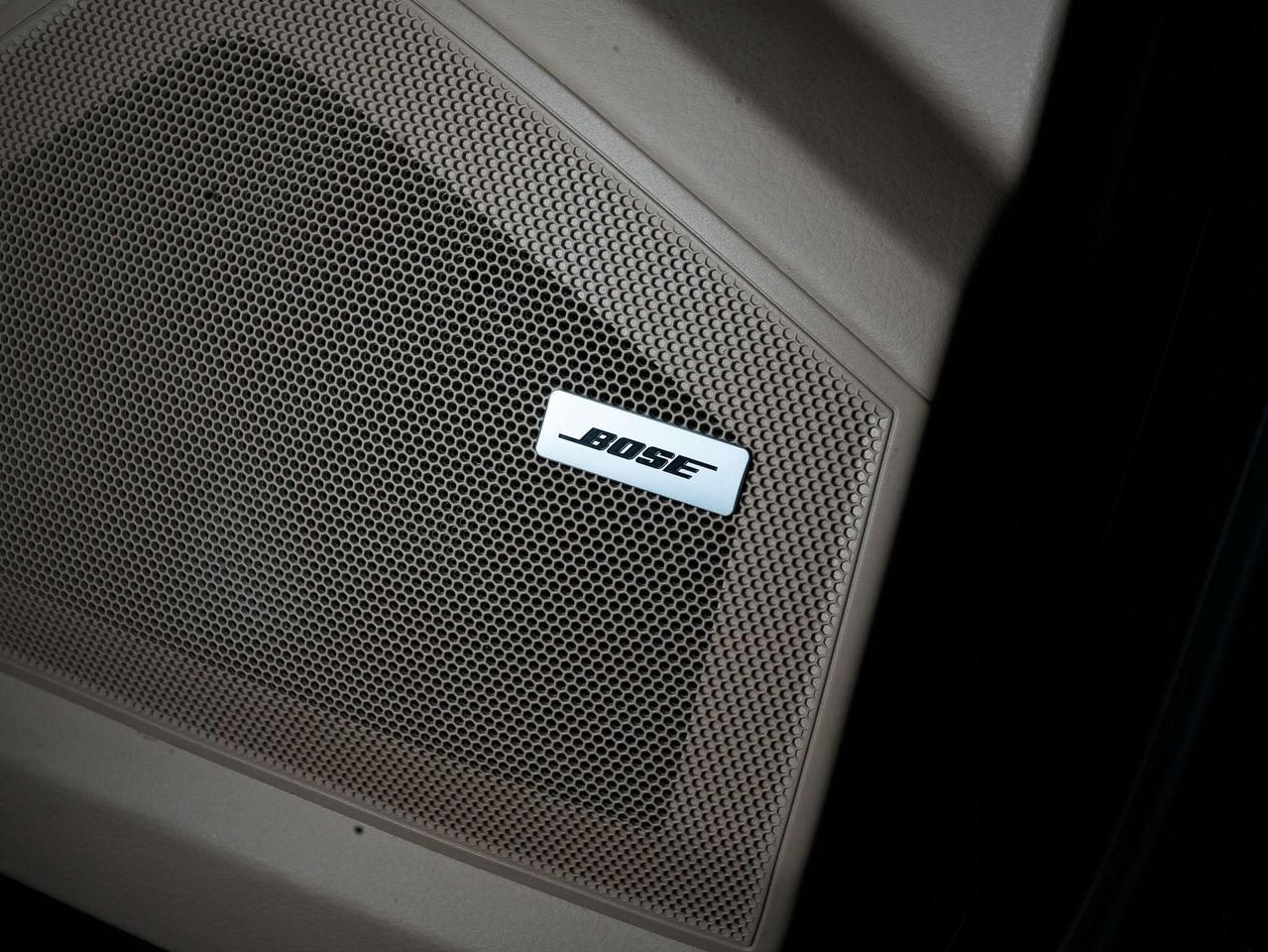 2022 Porsche Cayenne E-HYBRID | PREMIUM & ASSISTANCE PKG | BOSE | 20 IN Photo