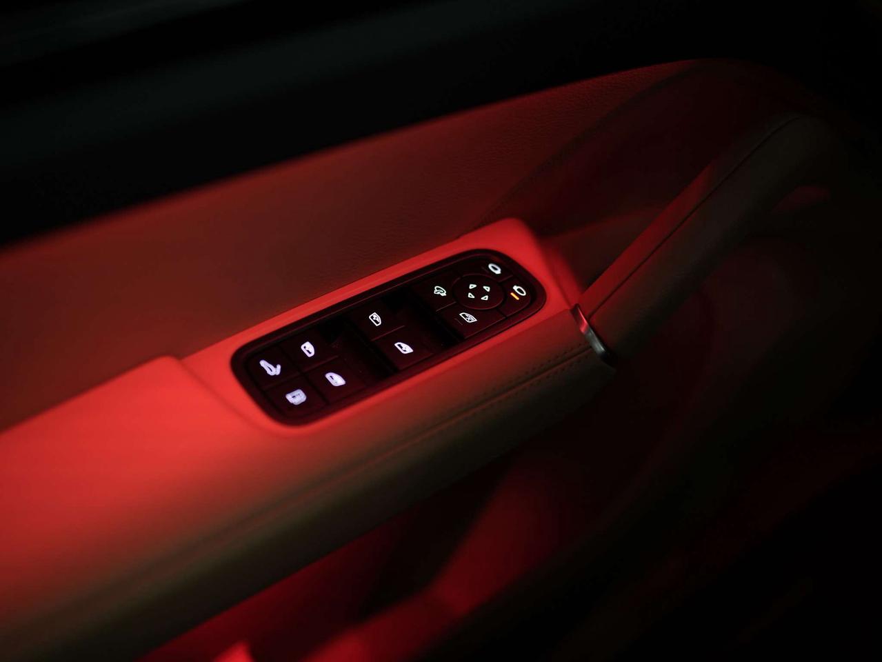 2022 Porsche Cayenne E-HYBRID | PREMIUM & ASSISTANCE PKG | BOSE | 20 IN Photo