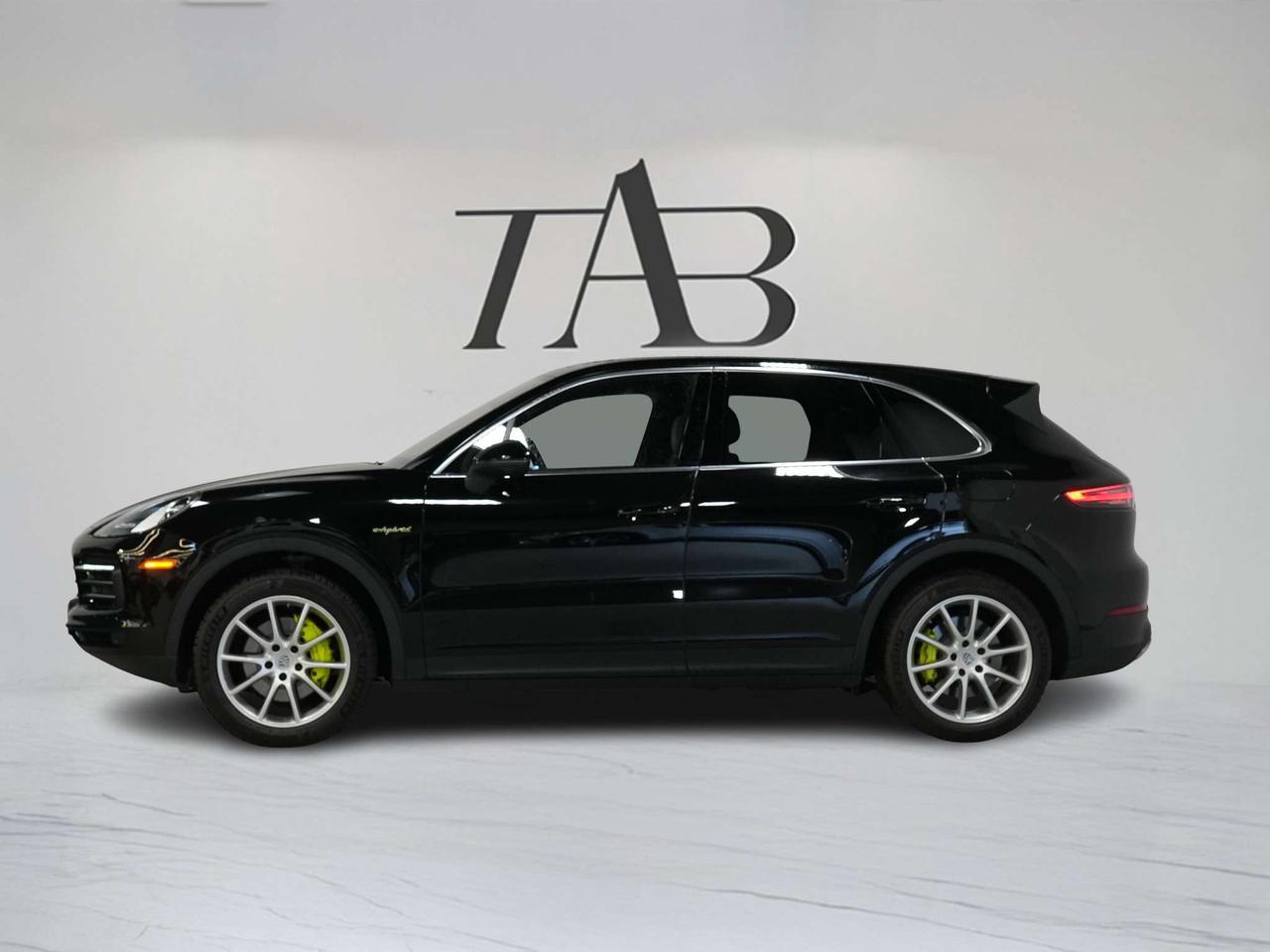 2022 Porsche Cayenne E-HYBRID | PREMIUM & ASSISTANCE PKG | BOSE | 20 IN Photo