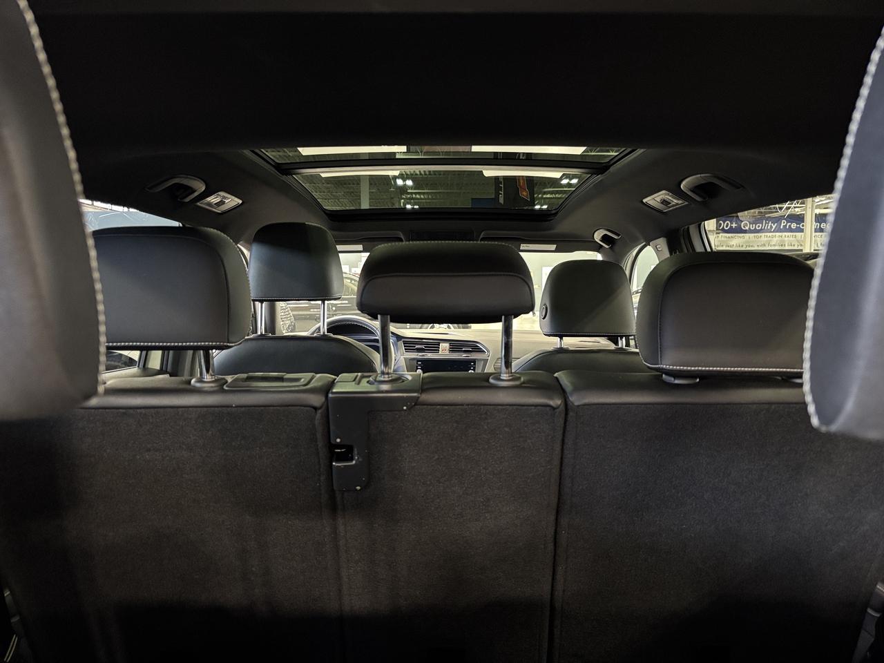 2023 Volkswagen Tiguan R-Line|4MOTION|NAV|FENDERAUDIO|7PASS|BROWNLEATHER| Photo