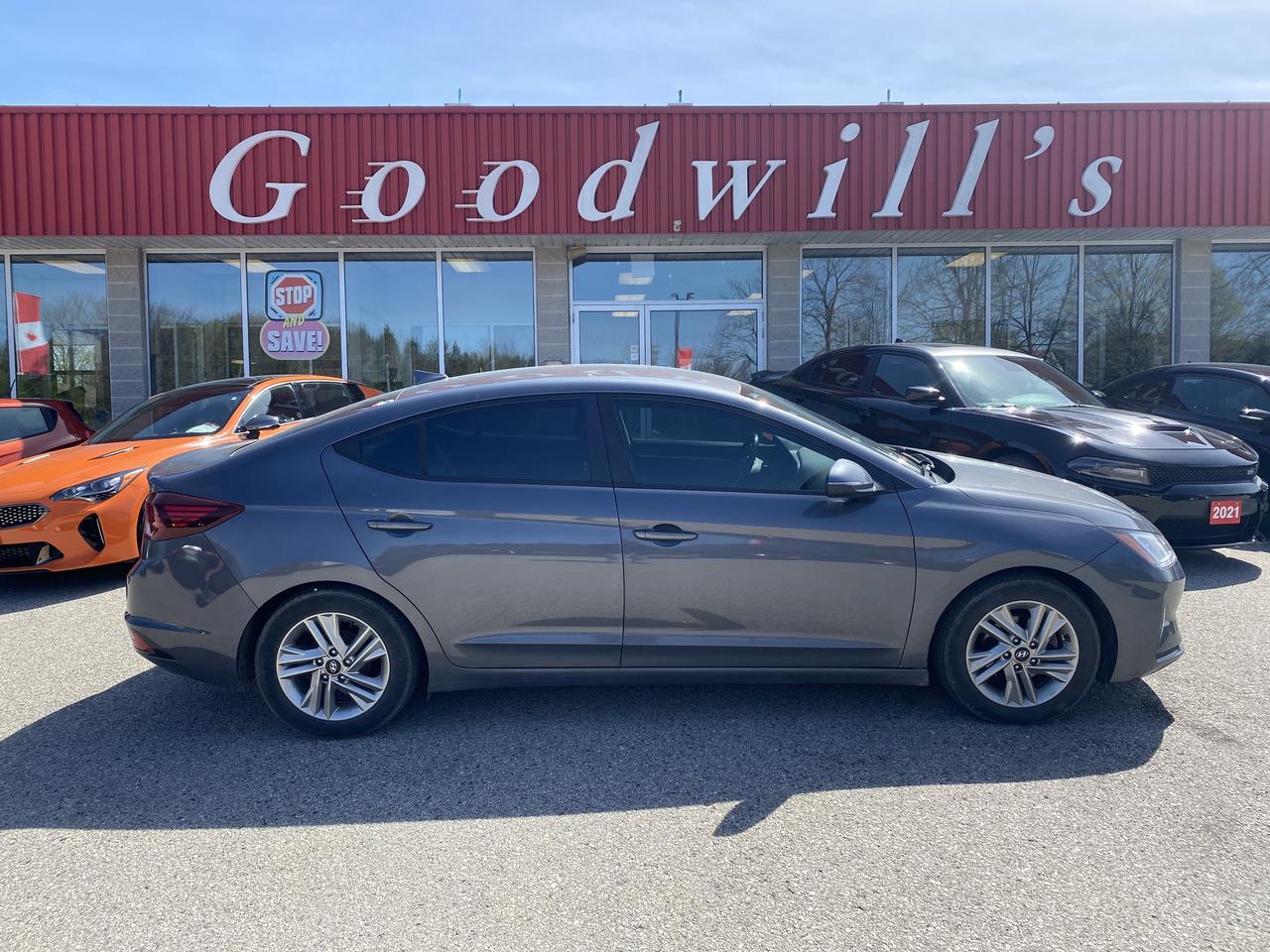 2020 Hyundai Elantra SE, WELL SERVICED, REMOTE START, HEATED STEERING!