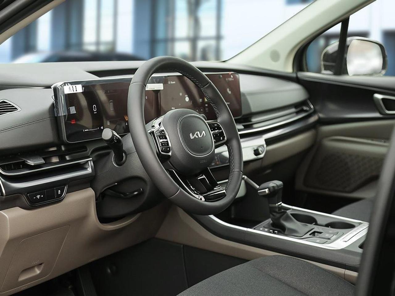 2026 Kia Carnival LX+ Photo