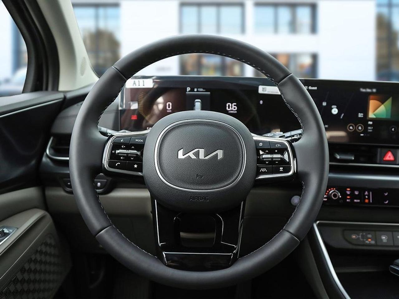 2026 Kia Carnival LX+ Photo