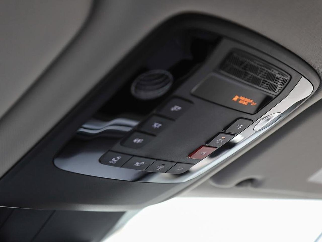 2026 Kia Carnival LX+ Photo