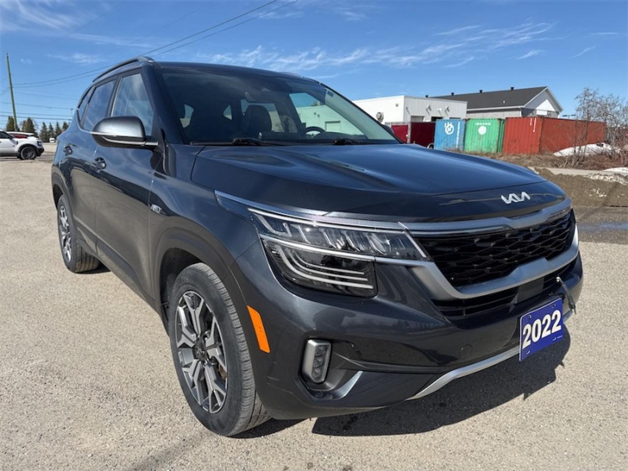 2022 Kia Seltos EX Premium  Sunroof - $163 B/W Photo