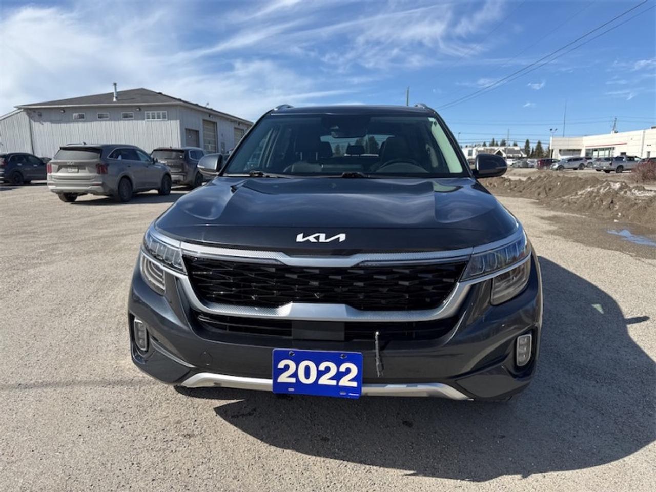 2022 Kia Seltos EX Premium  Sunroof - $163 B/W Photo