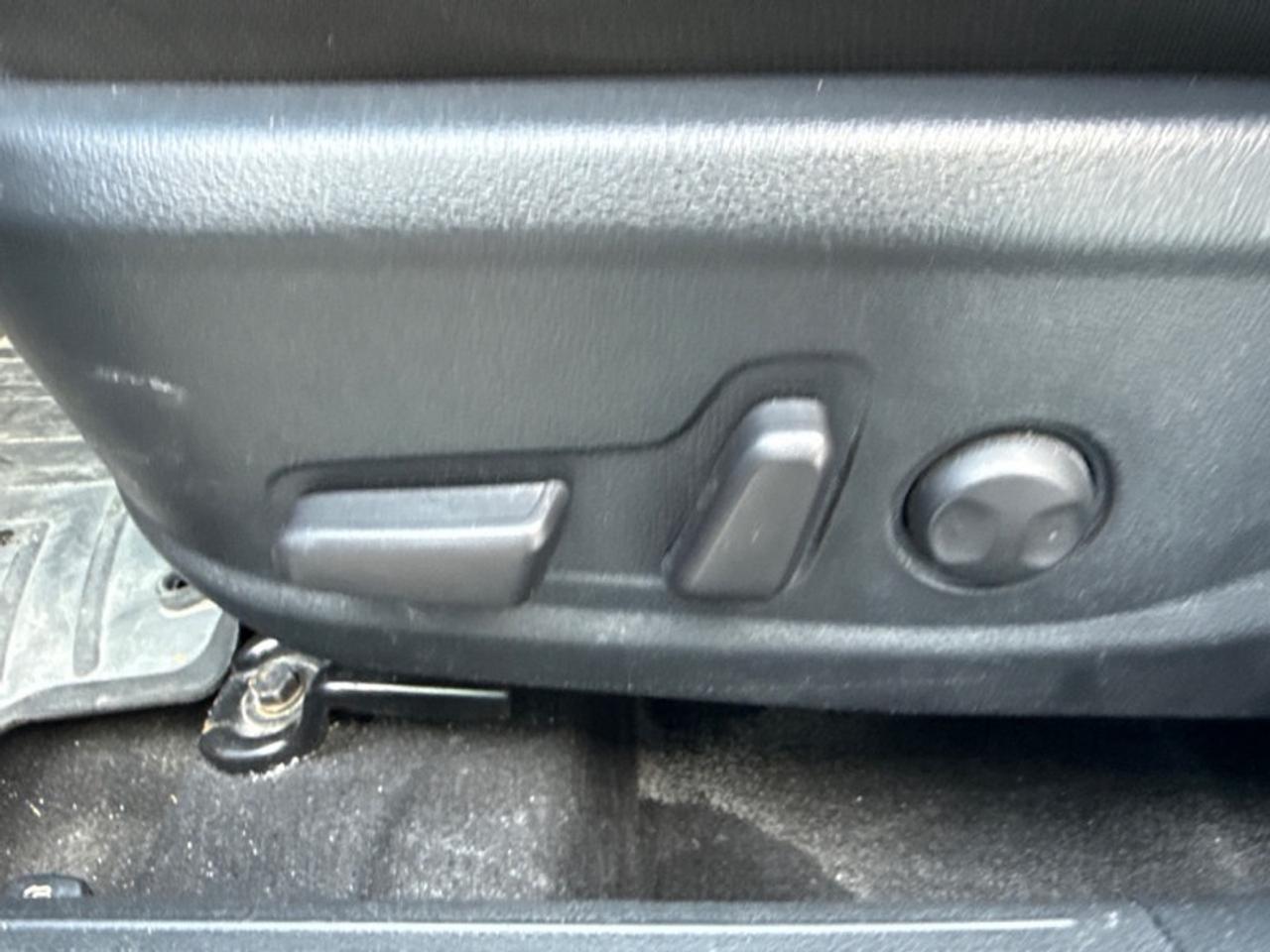 2022 Kia Seltos EX Premium  Sunroof - $163 B/W Photo