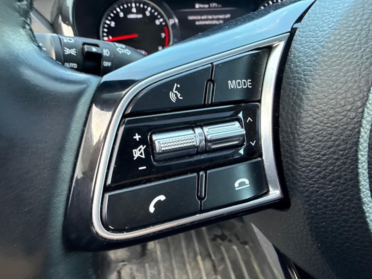 2022 Kia Seltos EX Premium  Sunroof - $163 B/W Photo