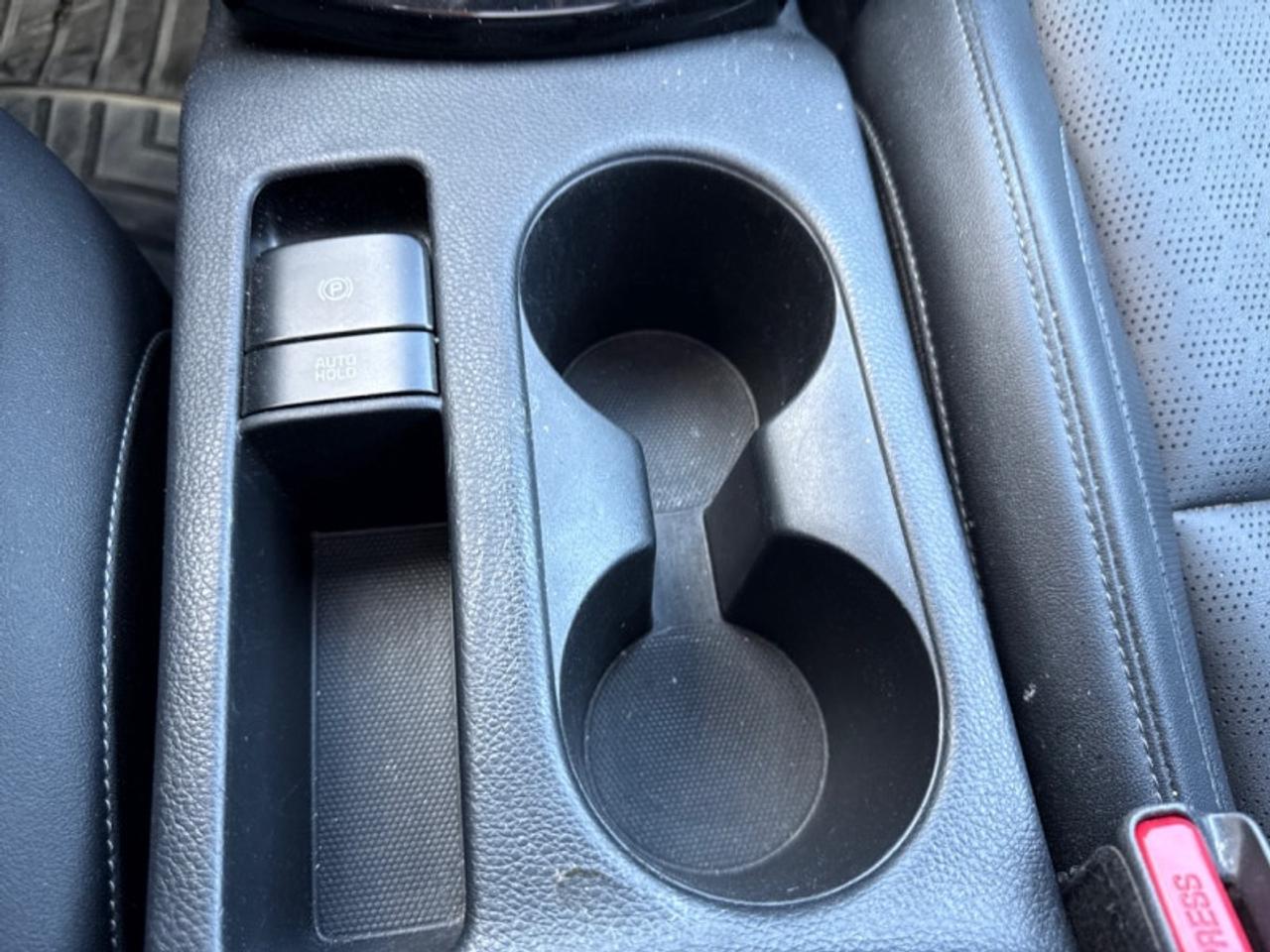 2022 Kia Seltos EX Premium  Sunroof - $163 B/W Photo