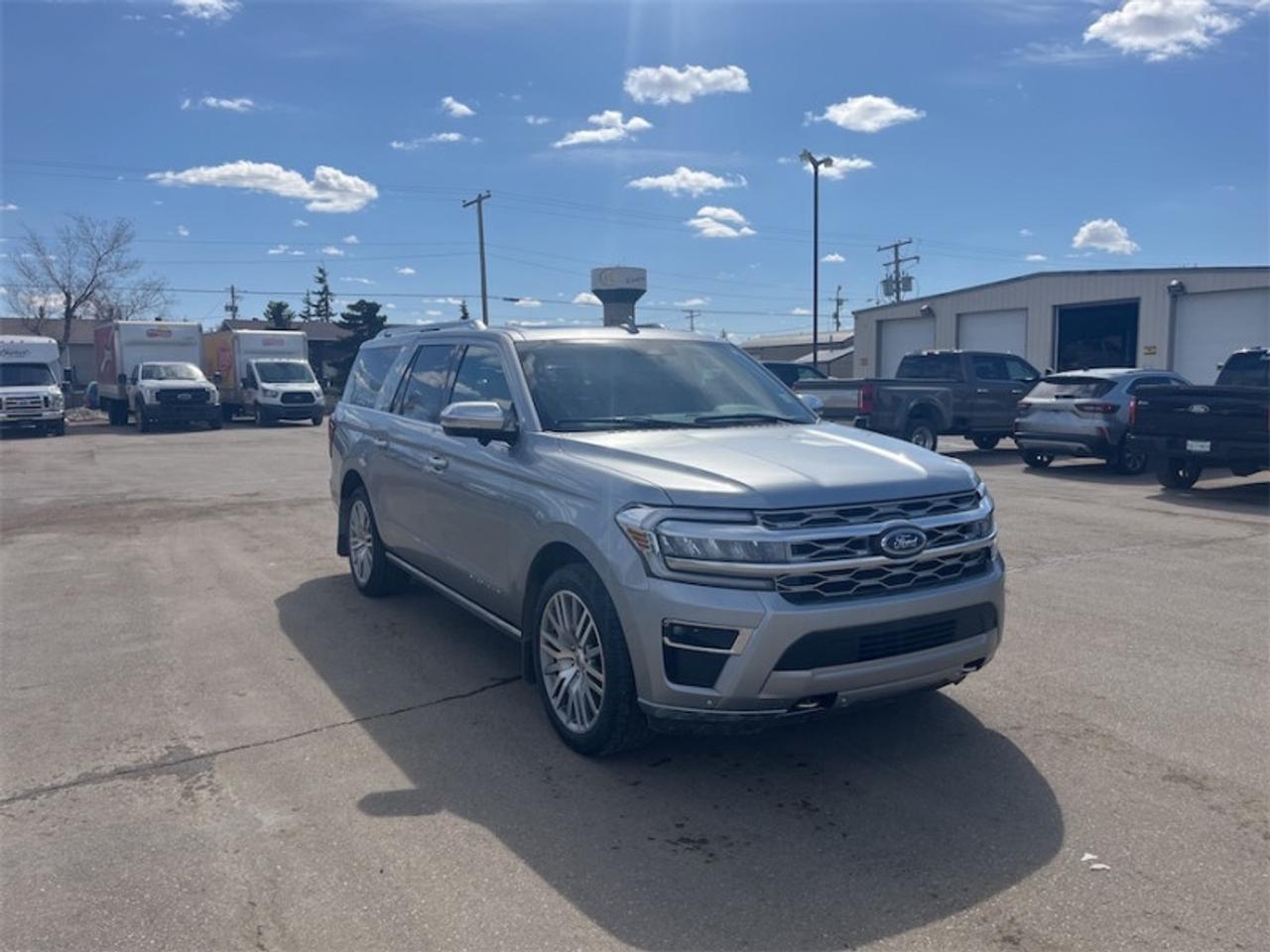 2023 Ford Expedition  Photo2