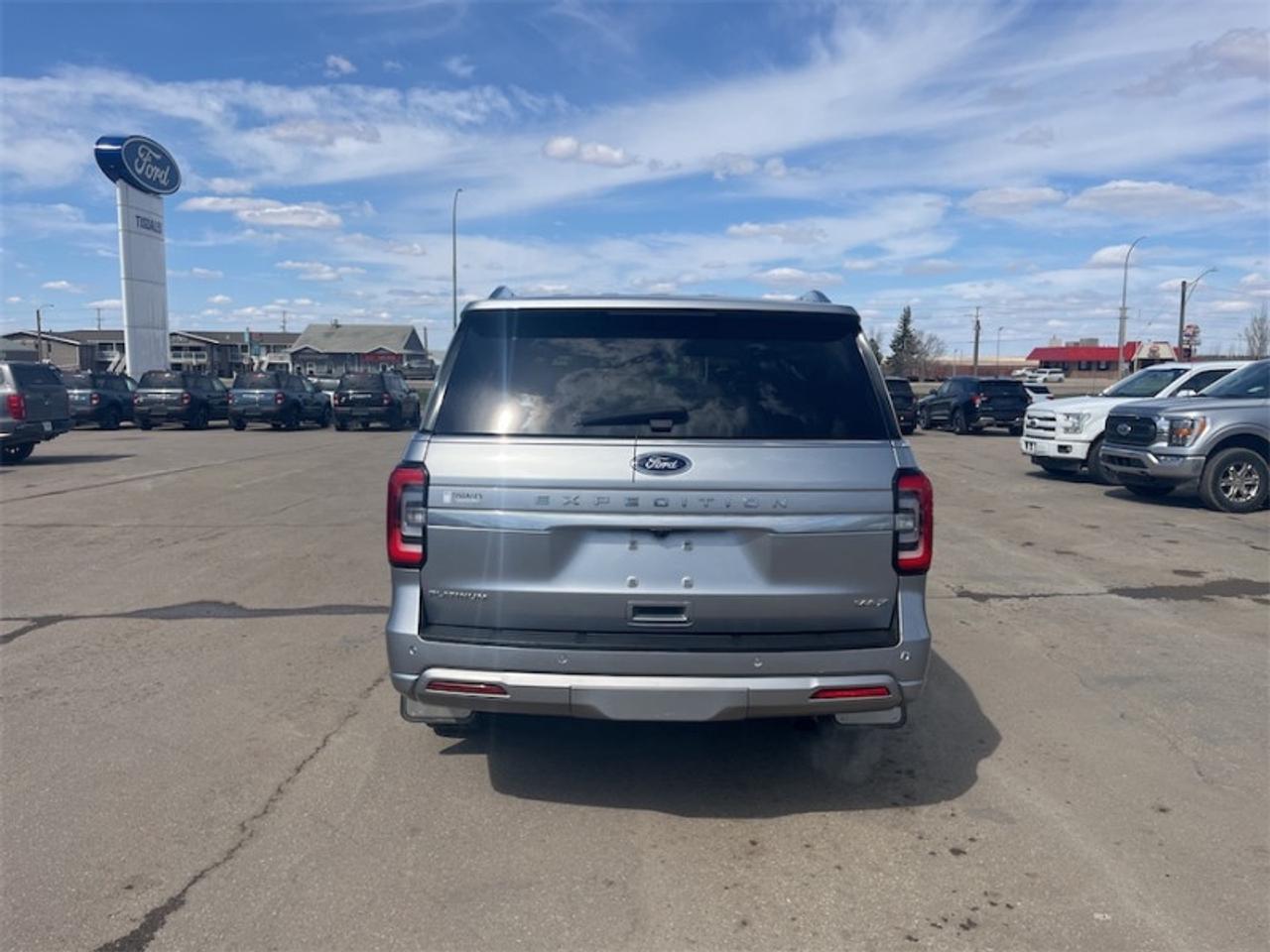 2023 Ford Expedition  Photo5